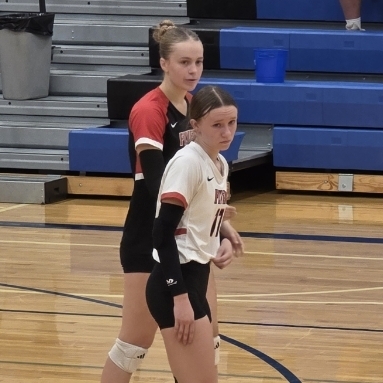 Warriors take the first set. 18 to 25. Let's go Flyers!