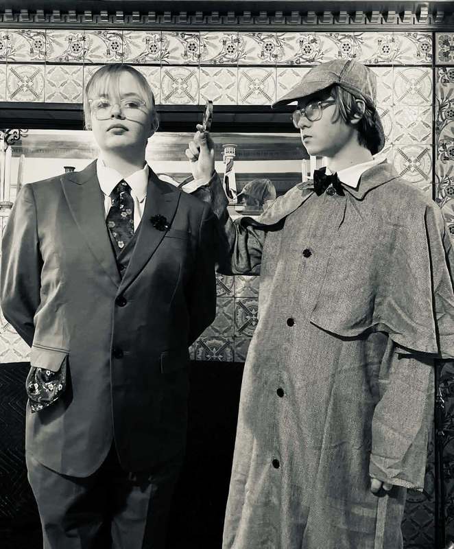 Detective and Mr. Boddy