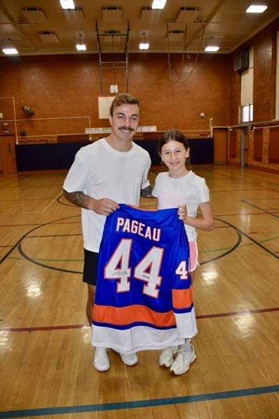 To celebrate the culmination of their floor hockey unit in physical education, John Street School sixth graders received a special surprise when New York Islanders player Jean-Gabriel Pageau visited their school on June 3.