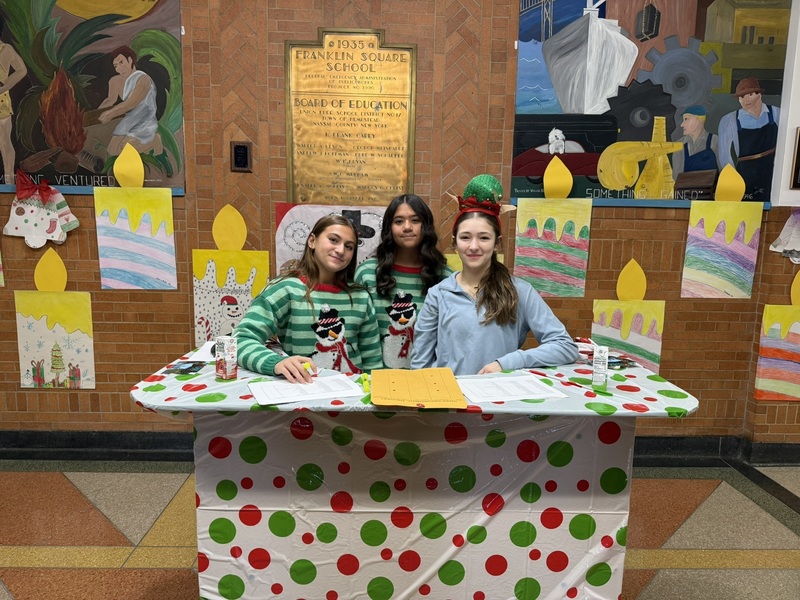 Students and Families at Holiday Brunch