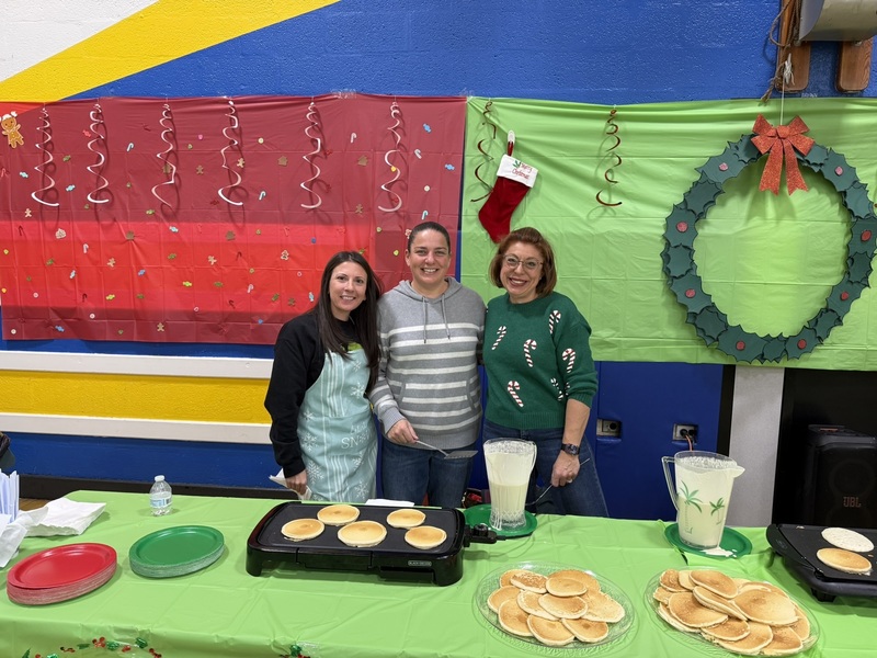 Students and Families at Holiday Brunch