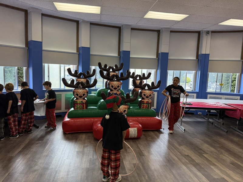 Students and Families at Holiday Brunch