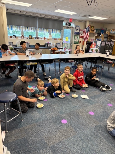 Students enjoying ice cream