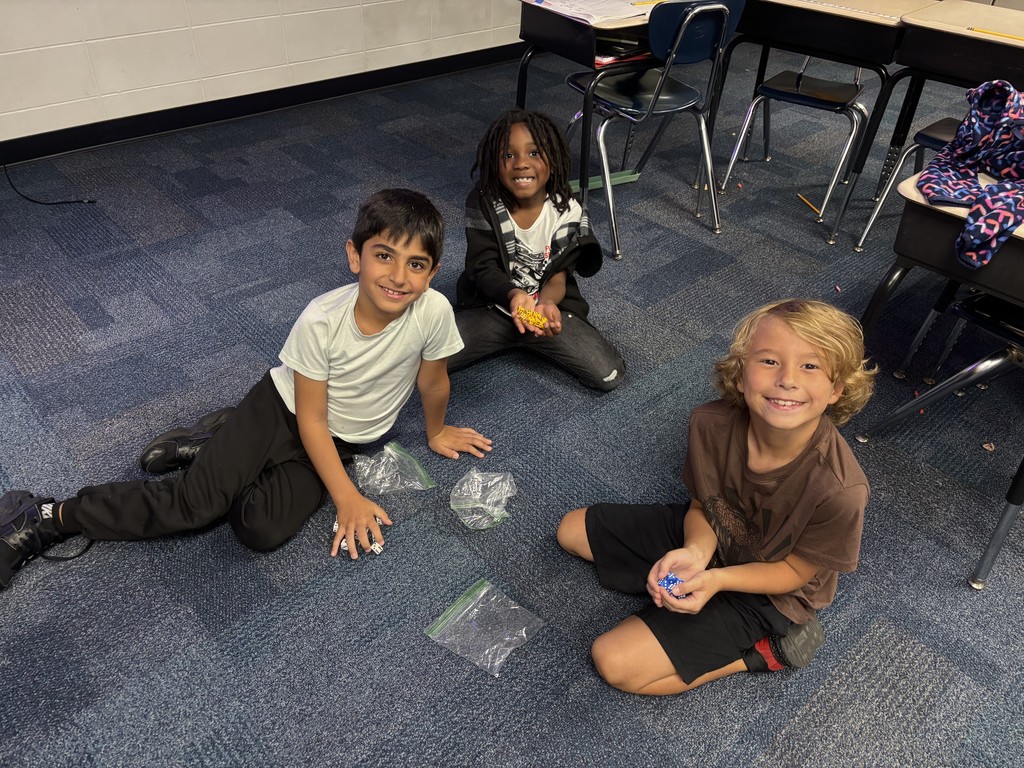 Students playing Tenzi