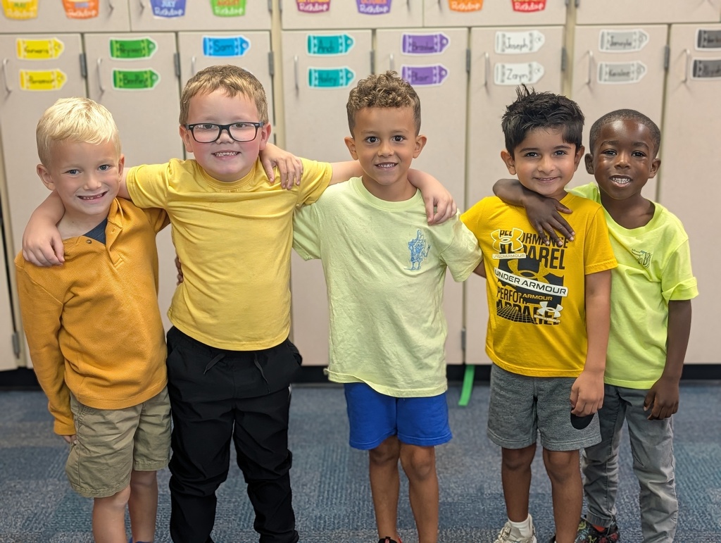 Students celebrating homecoming week with YELLOW energy Homecoming Spirit!