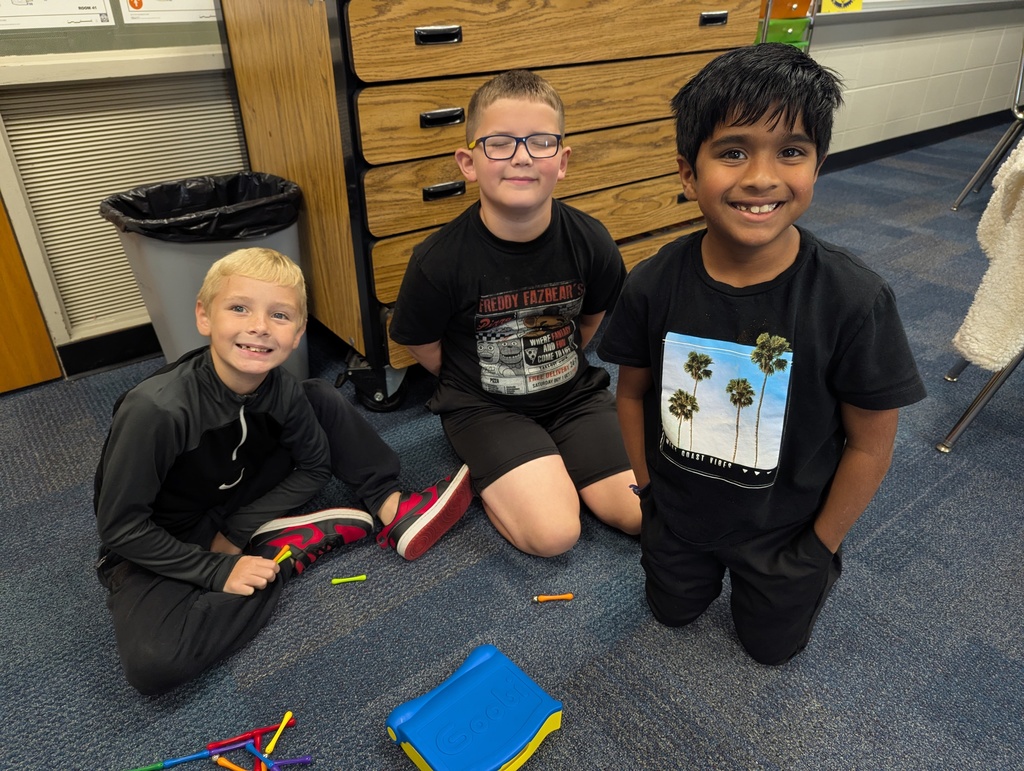 Students celebrating homecoming week wearing BLACK !