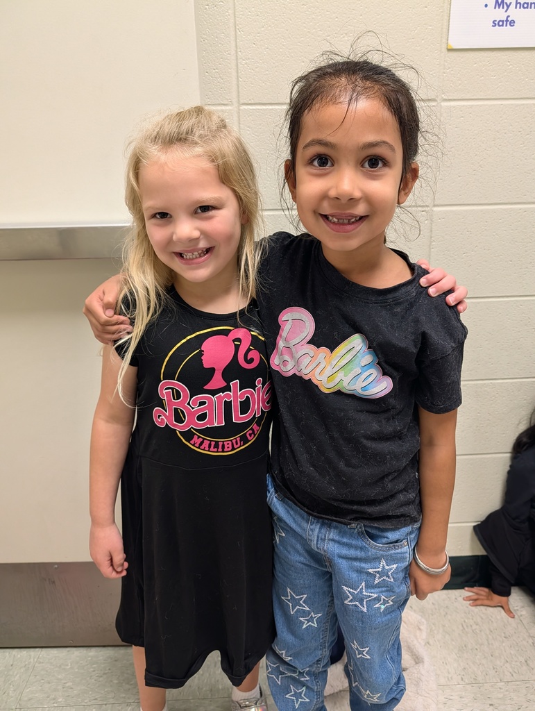 Students celebrating homecoming week wearing BLACK !