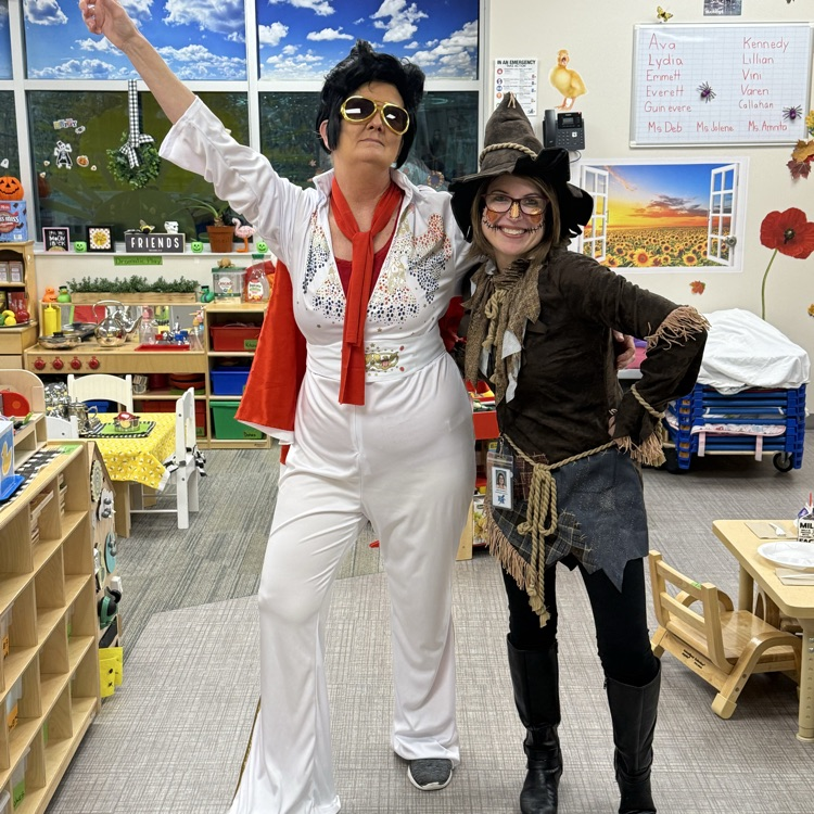 Elvis and scarecrow