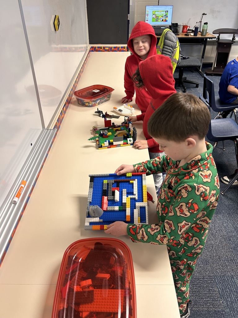 kindergarten and first grade lego club