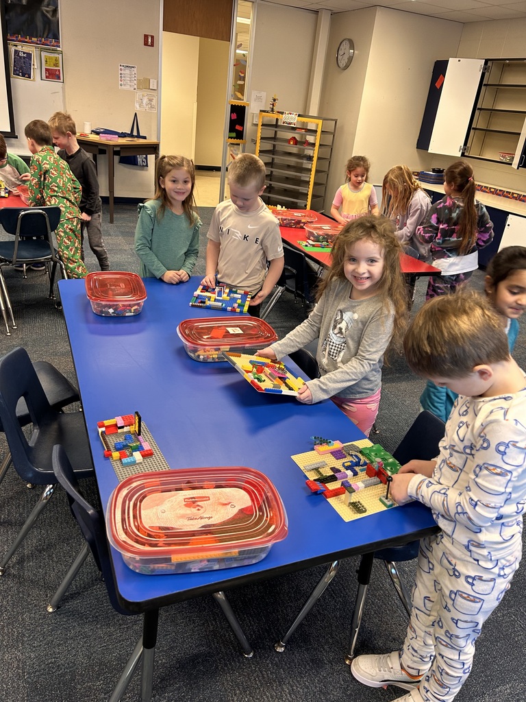 kindergarten and first grade lego club