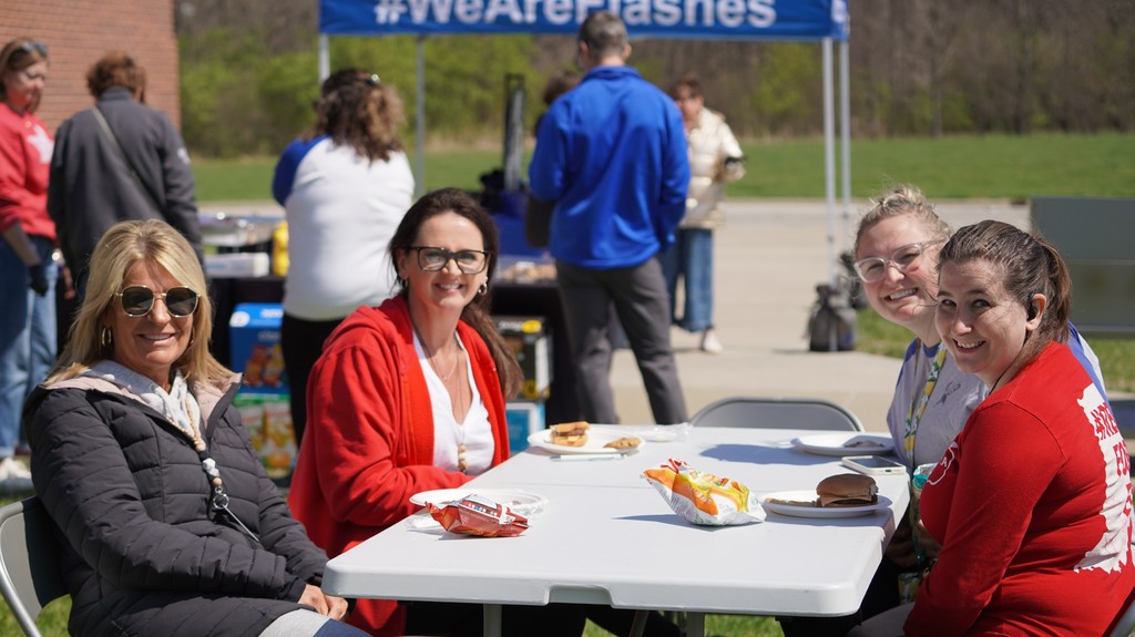 South Creek Employees for Staff Appreciation Lunch