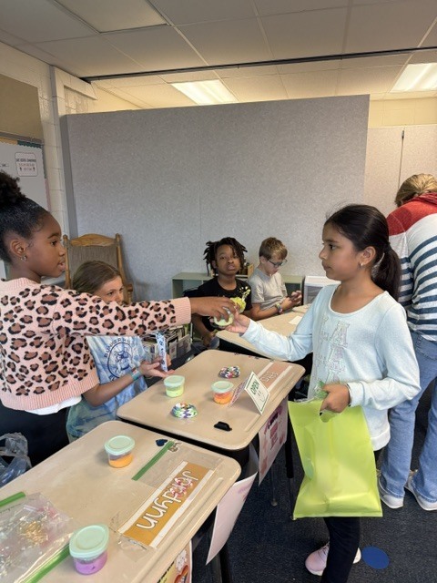 3rd grade market day