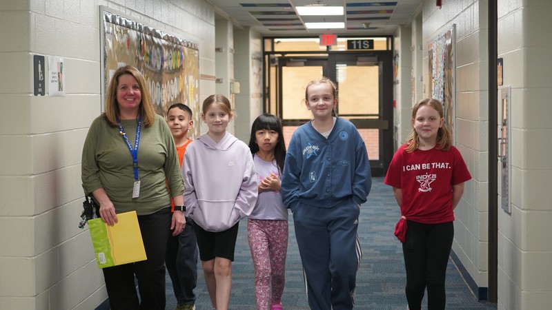 Michelle LaRoche receives national award