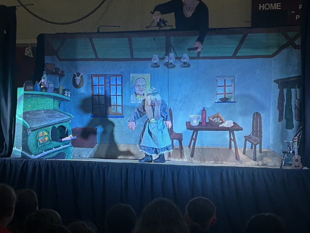 puppets