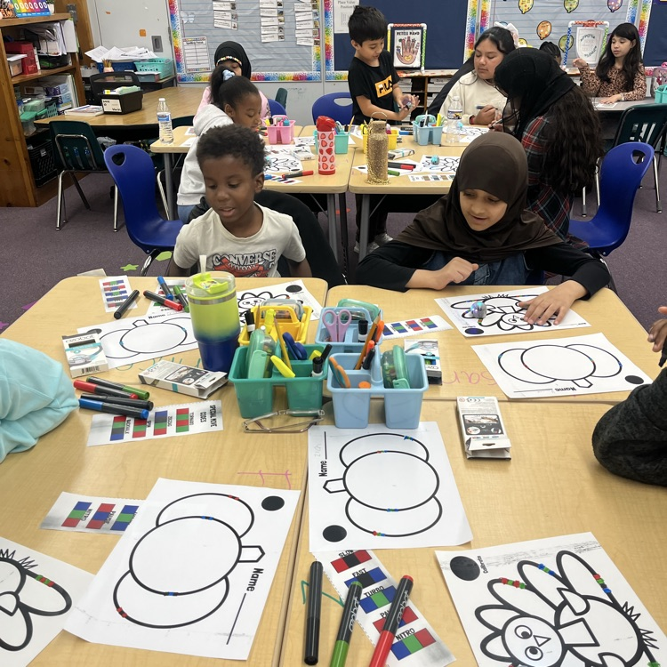 children coding with ozobots 