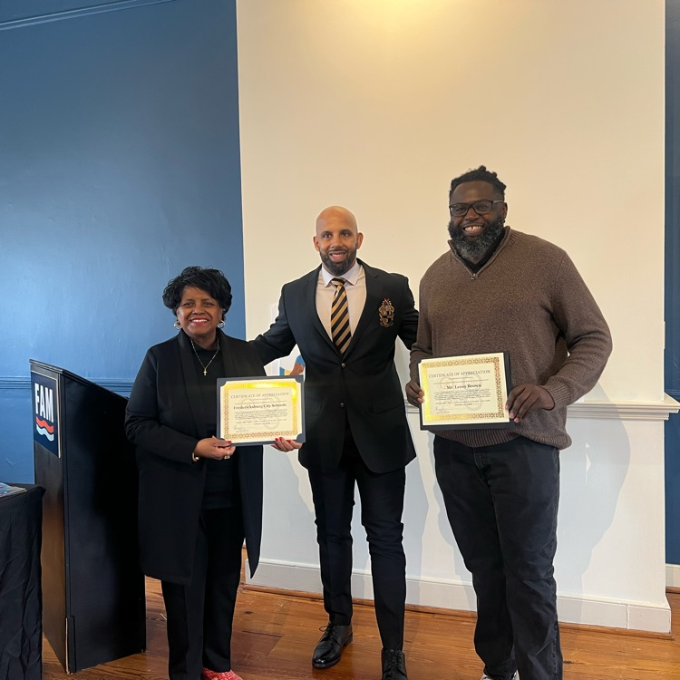 Congratulations to our talented FCPS Students 2026 MLKing Art Contest winners 🏆sponsored by the Alpha Phi Alpha Fraternity & hosted at the Fredericksburg Area Museum!👏🏽 