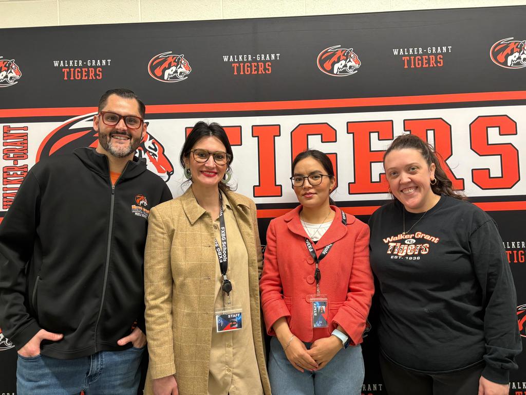 All 5th graders visited the Walker Grant Middle School last week for their transition tour! Thanks to collaboration with counselors, teachers, and administrators, the Connection Resources Center provided translated tour guides to ensure all students felt included, confident, and excited for this next step!