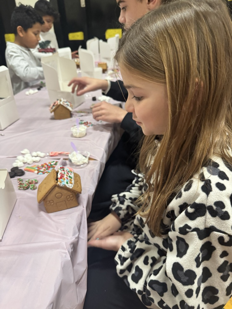 chef it up Gingerbread houses