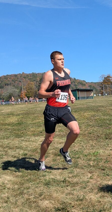 Fredonia’s Trenton Krenzer races to a top 10 finish at the Southern Tier XC Classic, helping the ‘Billies to second place on Saturday. Submitted Photo