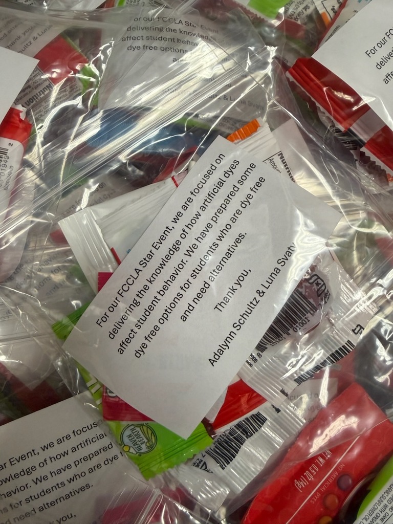 Adalynn Schultz and Luna Svaty - No Dyes, No Doubts!