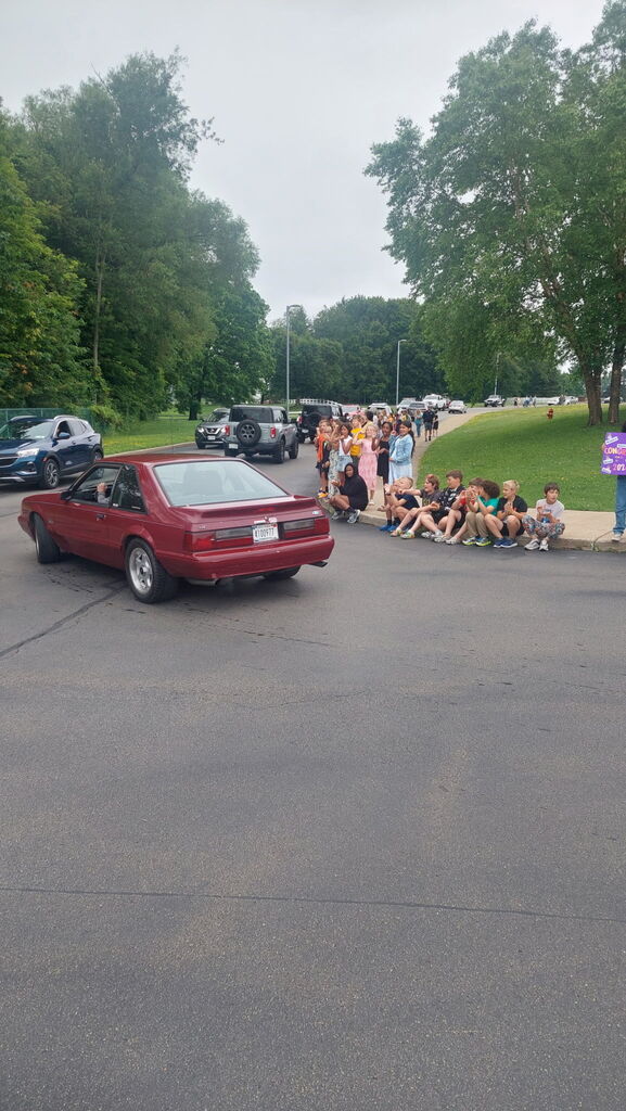 Senior Clap-out Car Parade