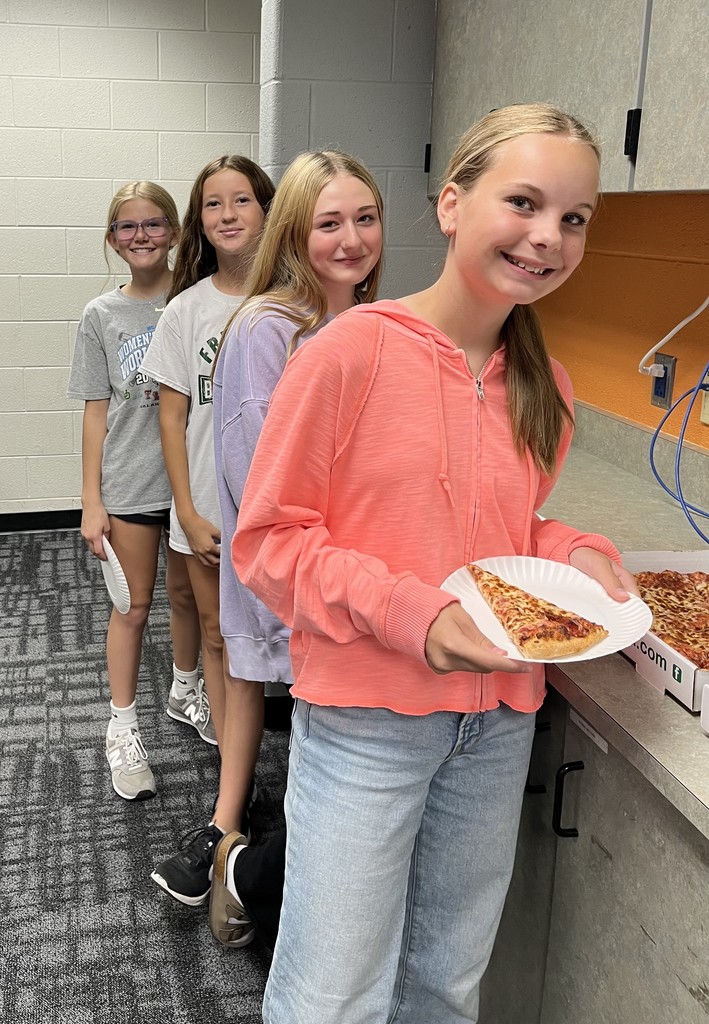 new student lunch