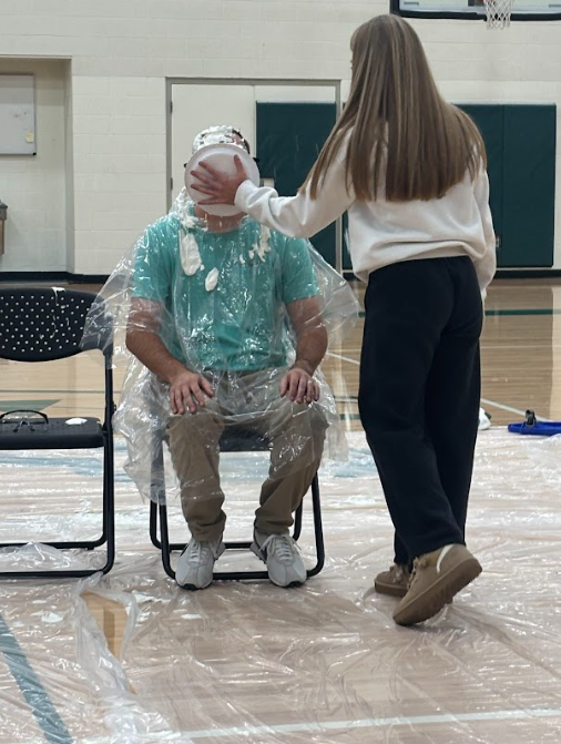 pie in face