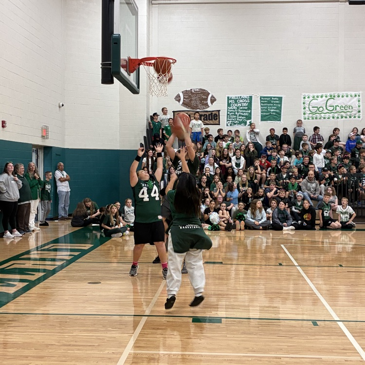 homecoming pep assembly