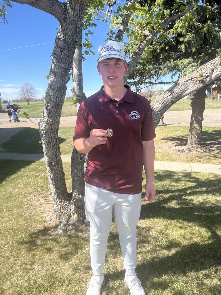 Congrats to Tannen Auch on his 11th place finish Thursday at the Southeast South Dakota Small School golf meet at Fox Run in Yankton!