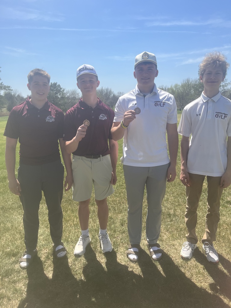 Great work out of these boys at the JV meet in Scotland on April 21. We had two medalist. Pete Rembold finished 3rd and Trey Maske finished 11th.