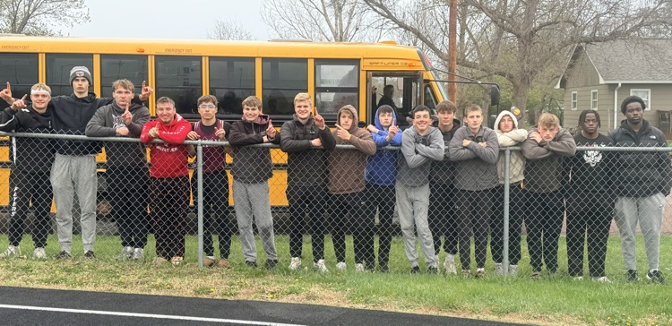 Boys win Danielsen Relays