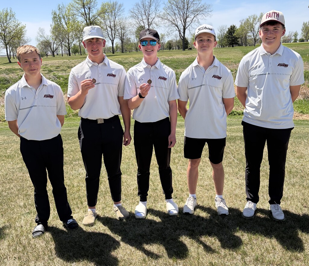 Flyers golf at the McCook County Invitational