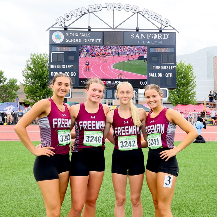 4x200m girls relay 3rd place