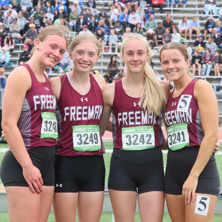 girls 4x400 state 2nd place