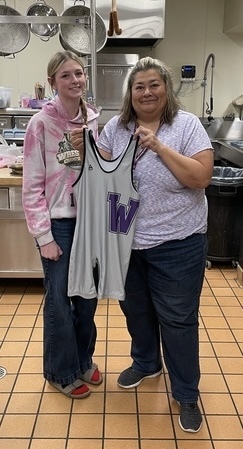 Aislynn Vroman & Mrs. Devries