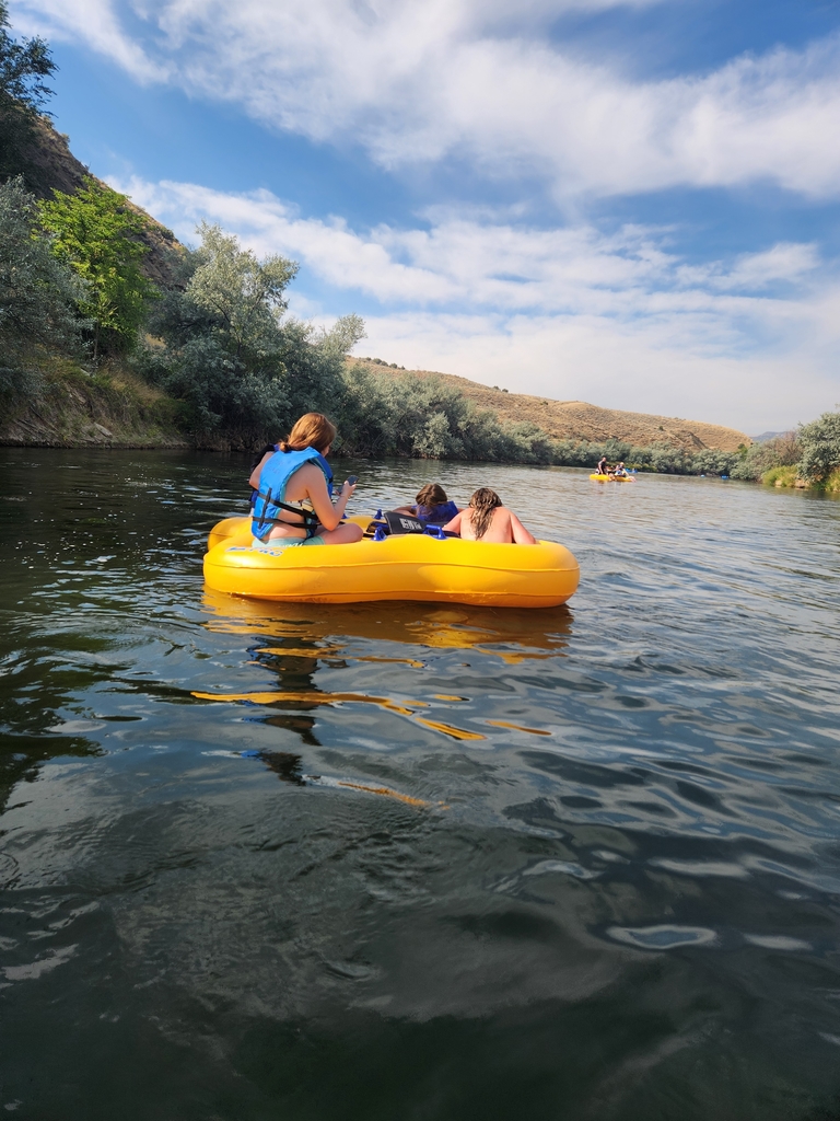 float trip