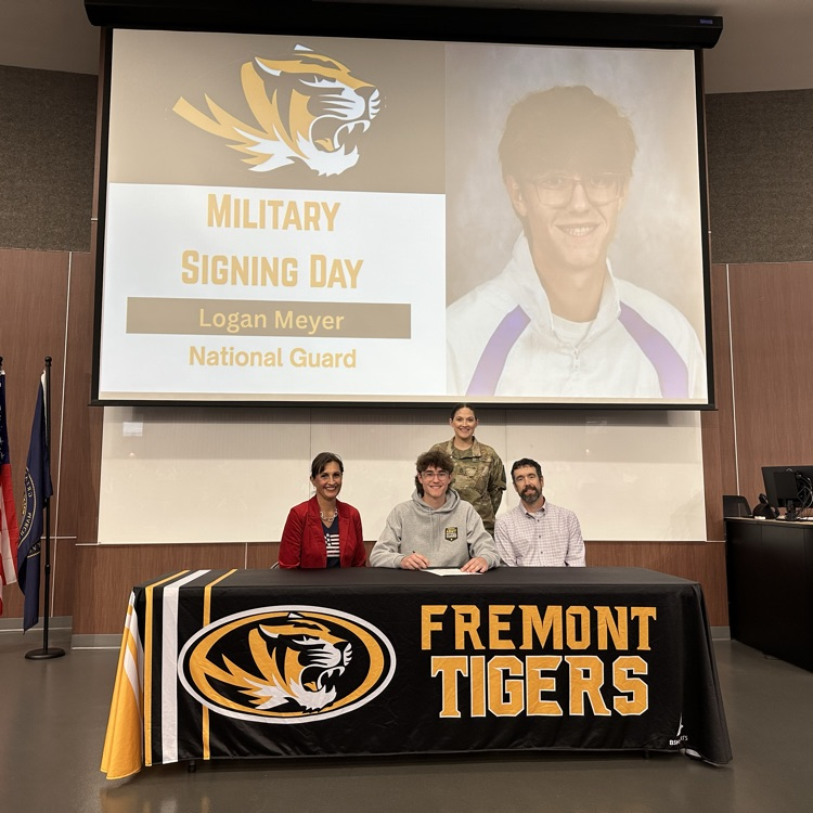 Logan Meyer signing