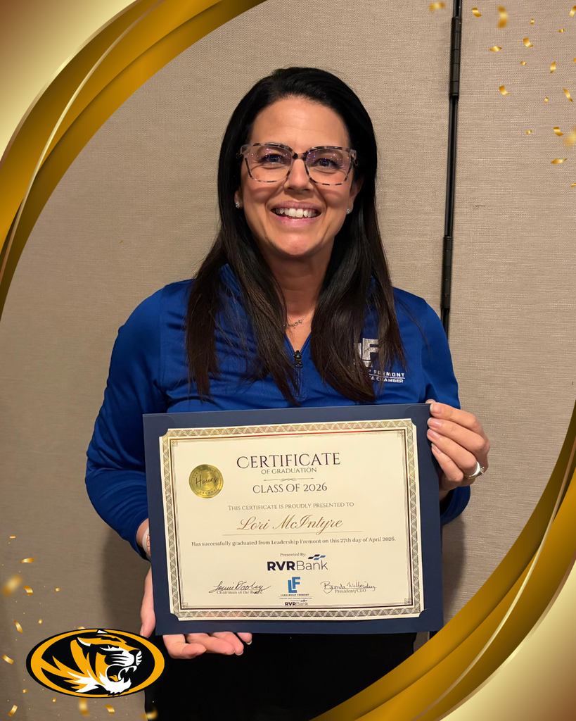 Lori McIntyre Leadership Fremont graduate with certificate