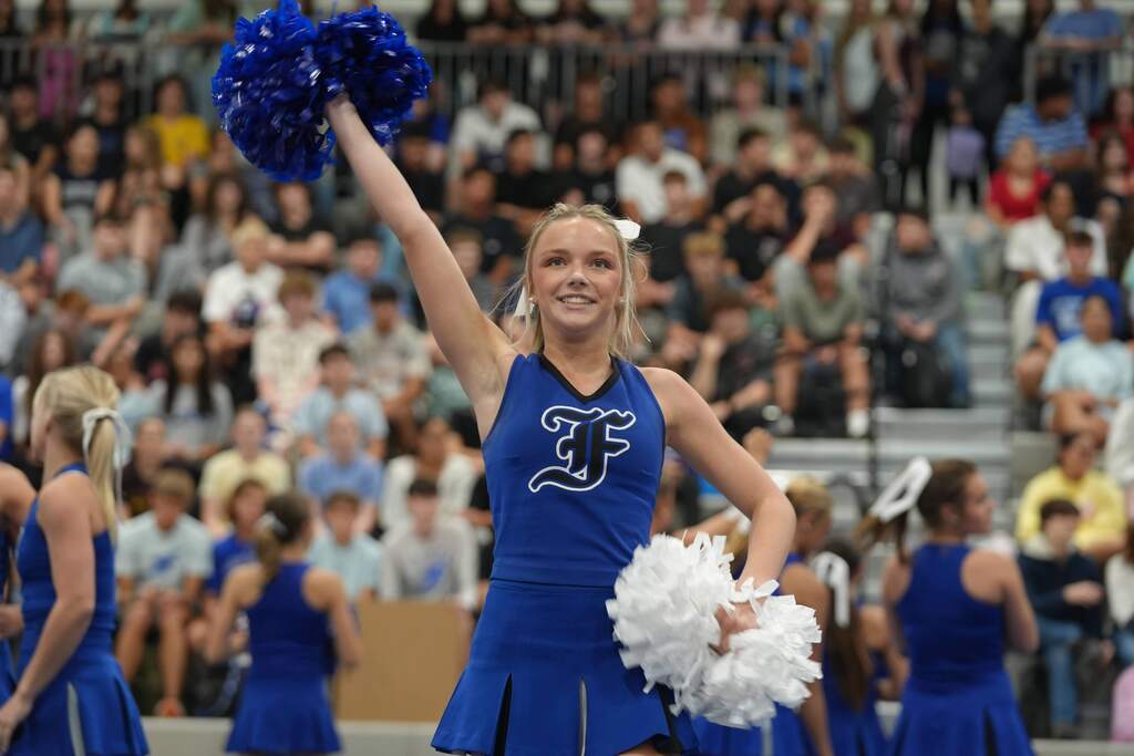 cheerleader