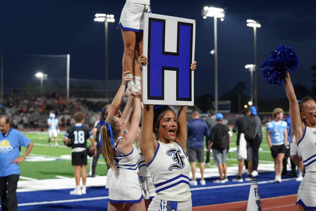 cheerleader