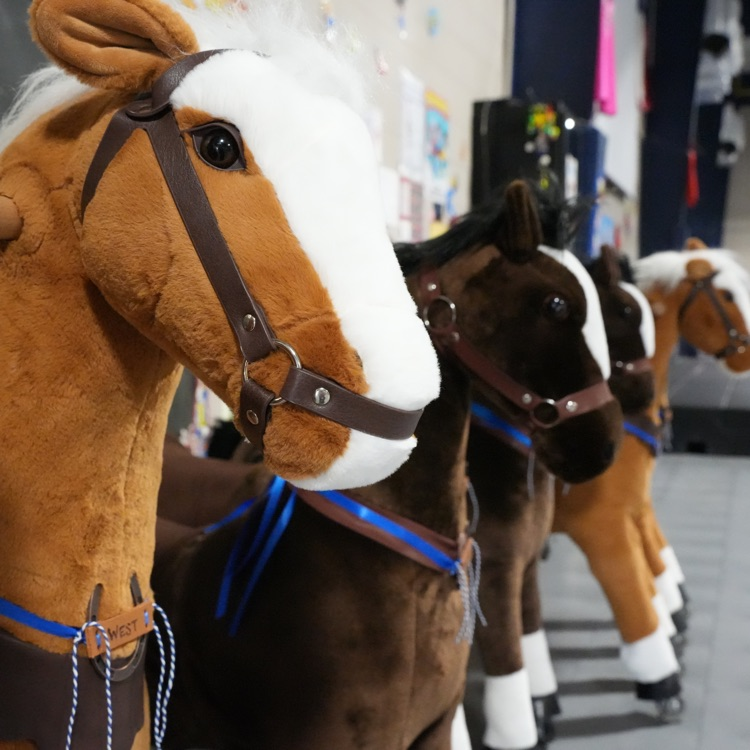 toy horses 