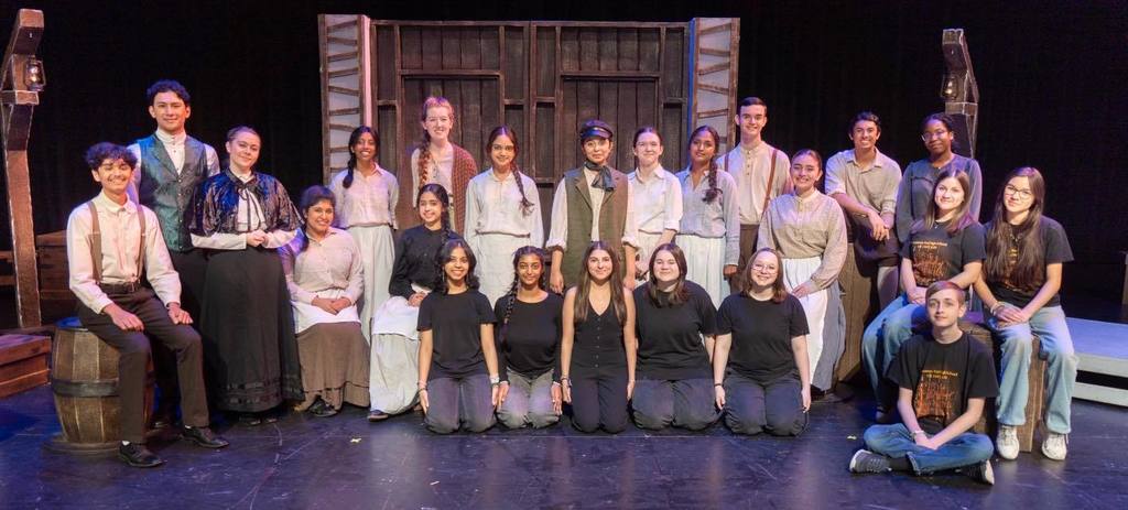 Lebanon Trail theater students posing