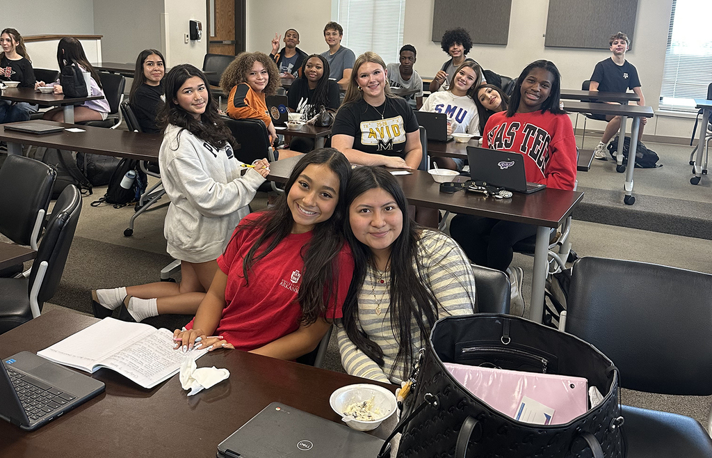 Memorial AVID students' ice cream social
