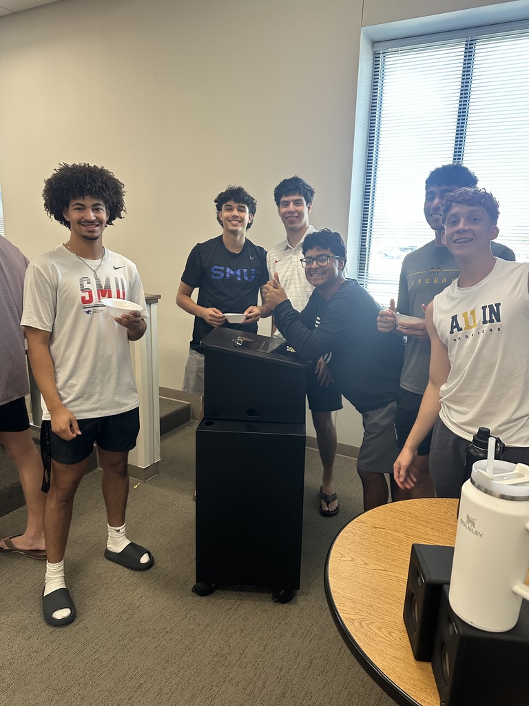 Memorial AVID students' ice cream social