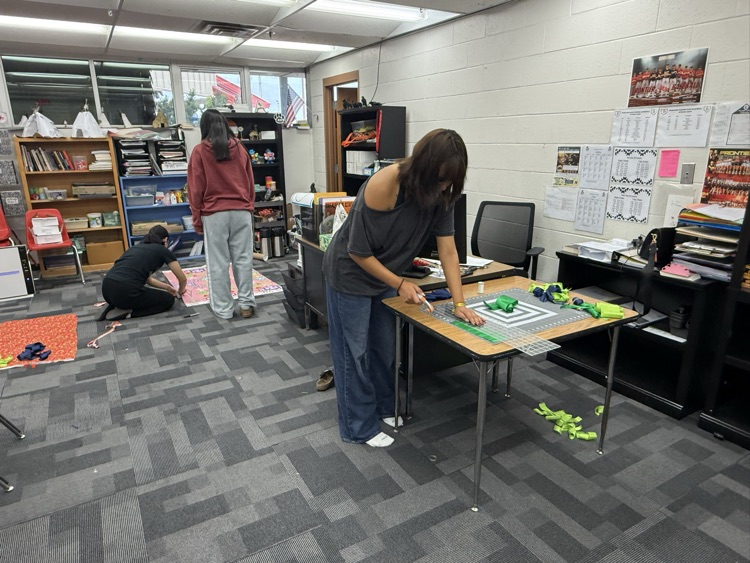 Frontier Public Schools 