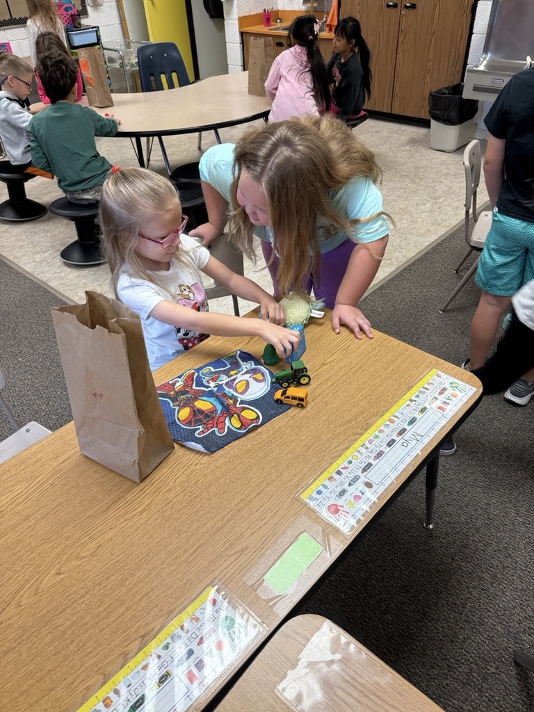 Letter Museum - Kindergarten and 1st Grade