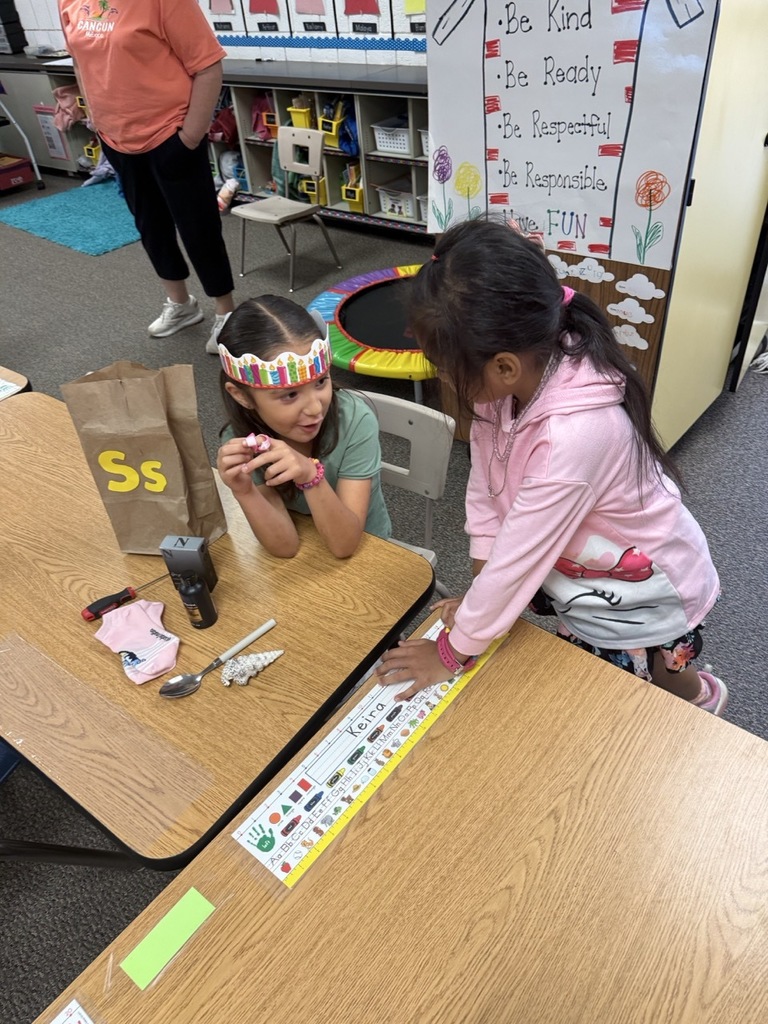 Letter Museum - Kindergarten and 1st Grade