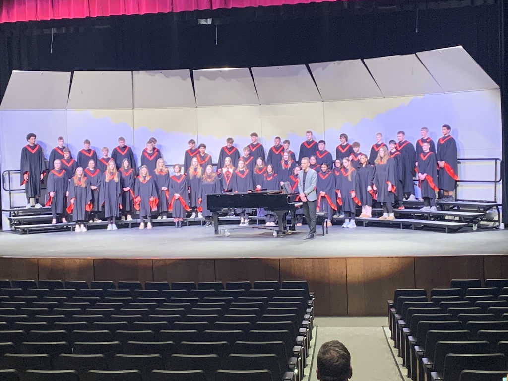 On stage to perform! 🤩