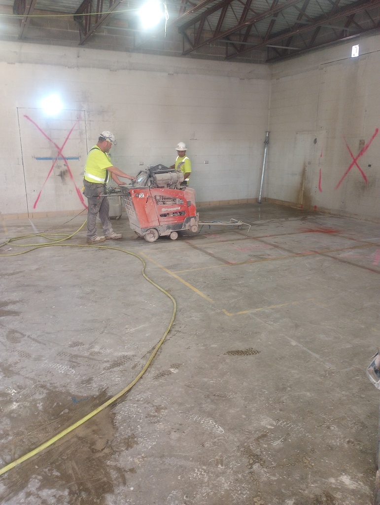Cutting of floors.