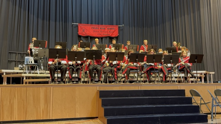 Band sitting
